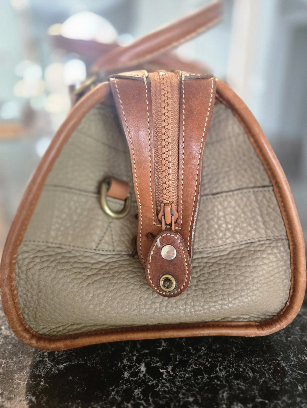 Vintage Dooney & Bourke AWL Satchel – Made in USA Era - Picture 3 of 11